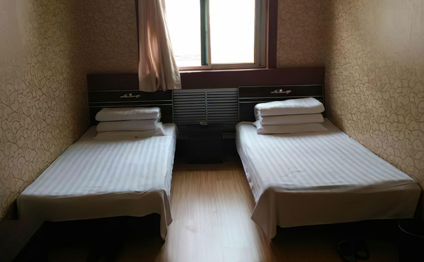 15个房间的小旅馆装修费用具体是多少？